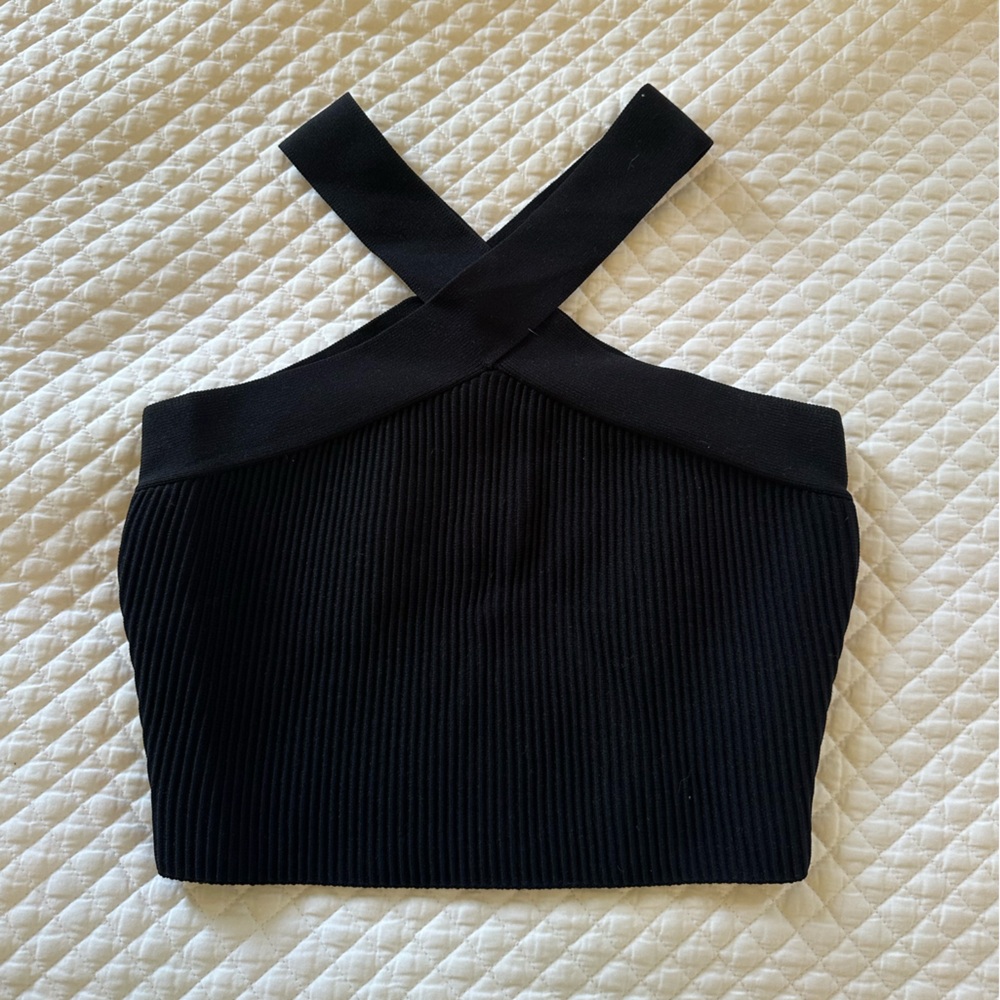 Glassons knit cropped cross neck black top. Size small.